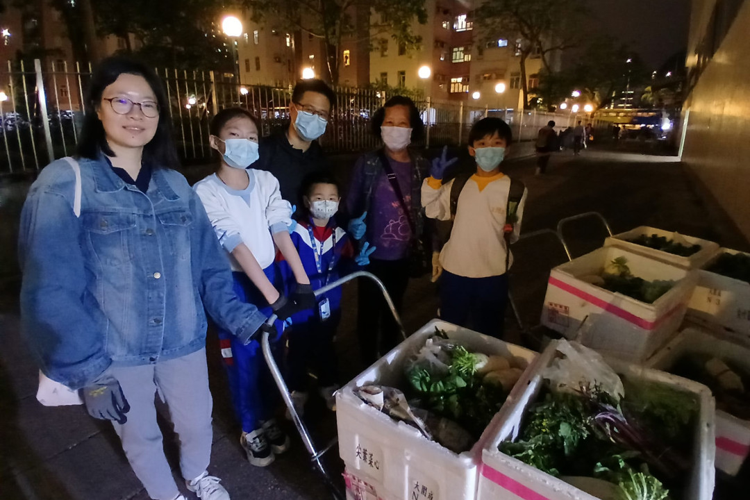與家長一起體驗街市剩食回收工作