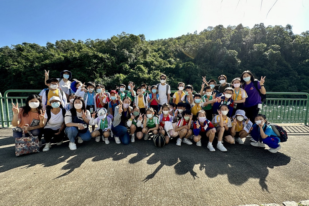 學校旅行日(低年級)