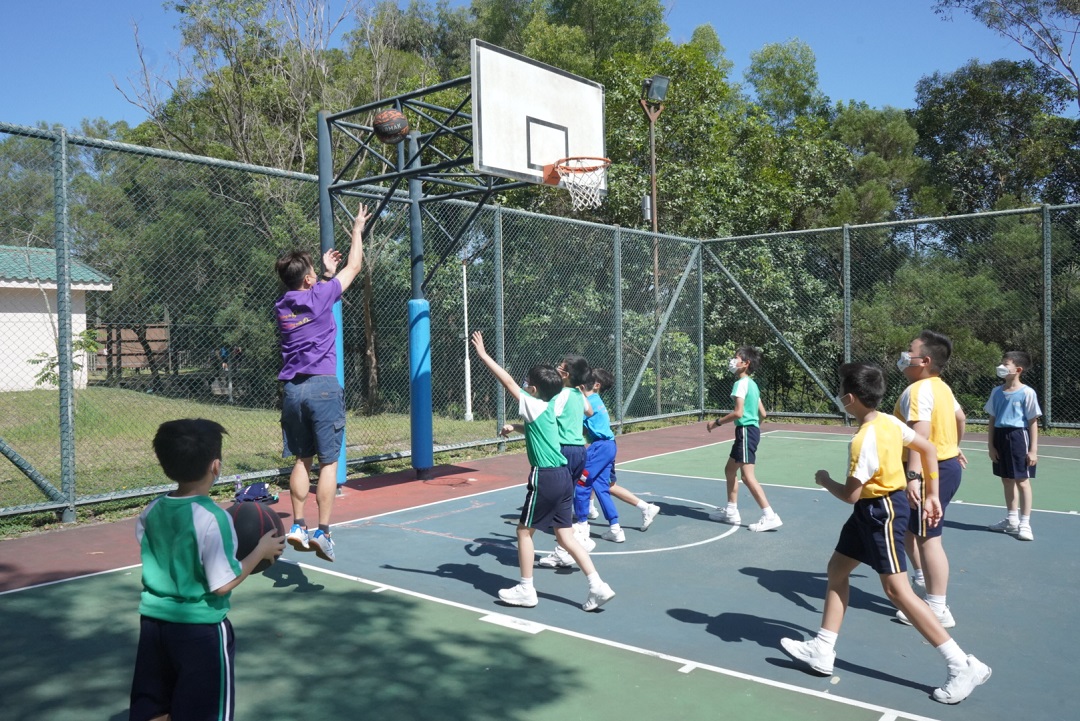 學校旅行日(高年級)